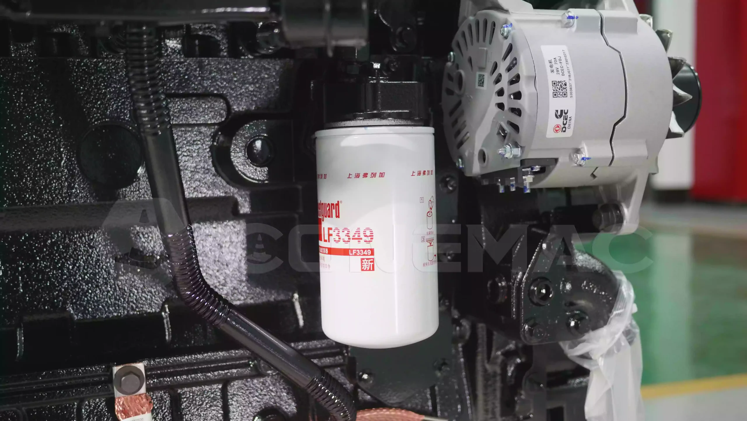 DCEC-QSB5.9-C160-30-Oil Filter DCEC-QSB5.9-C160-30-Oil Filter